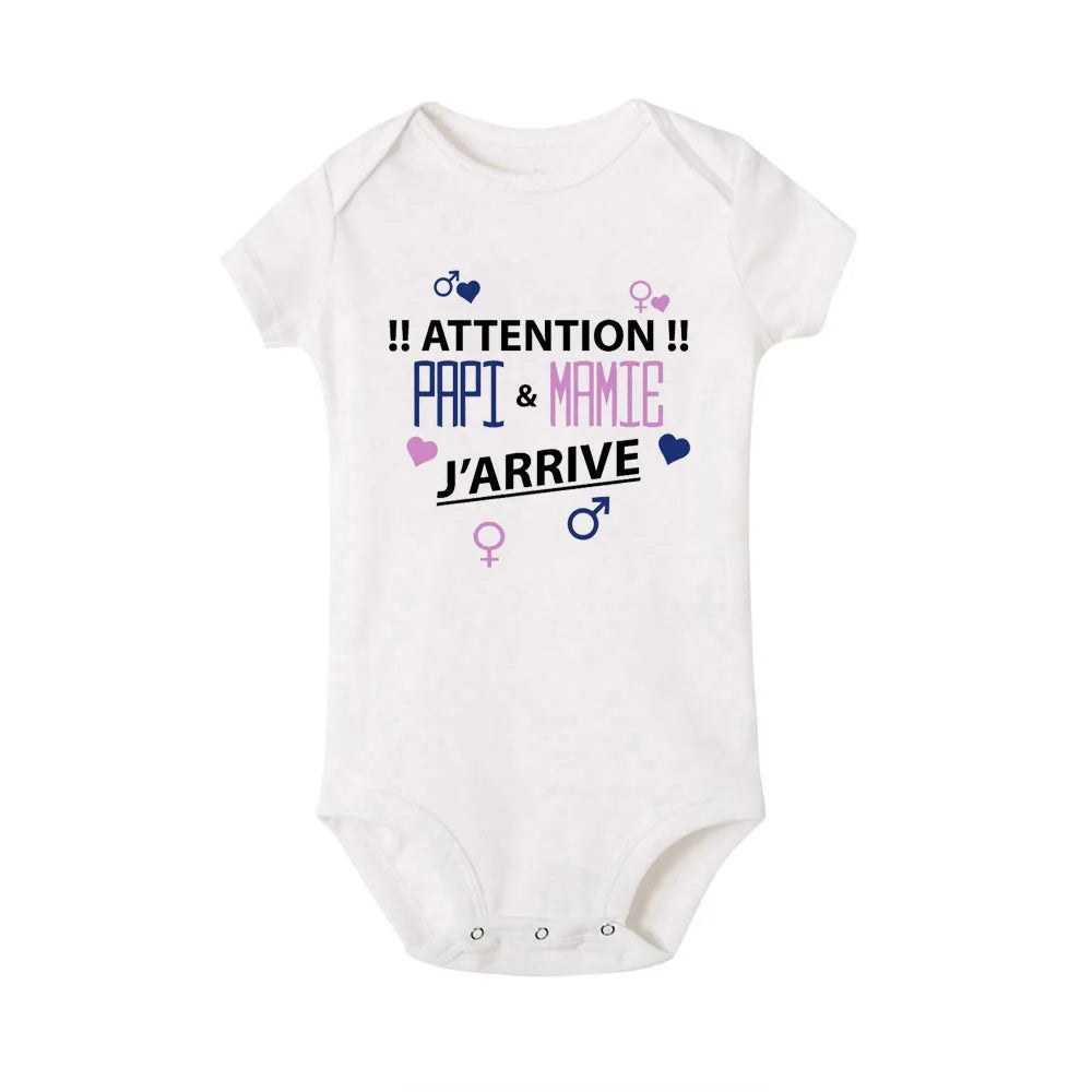 Body Bébé « Attention !!! Papi, Mamie, j’arrive »