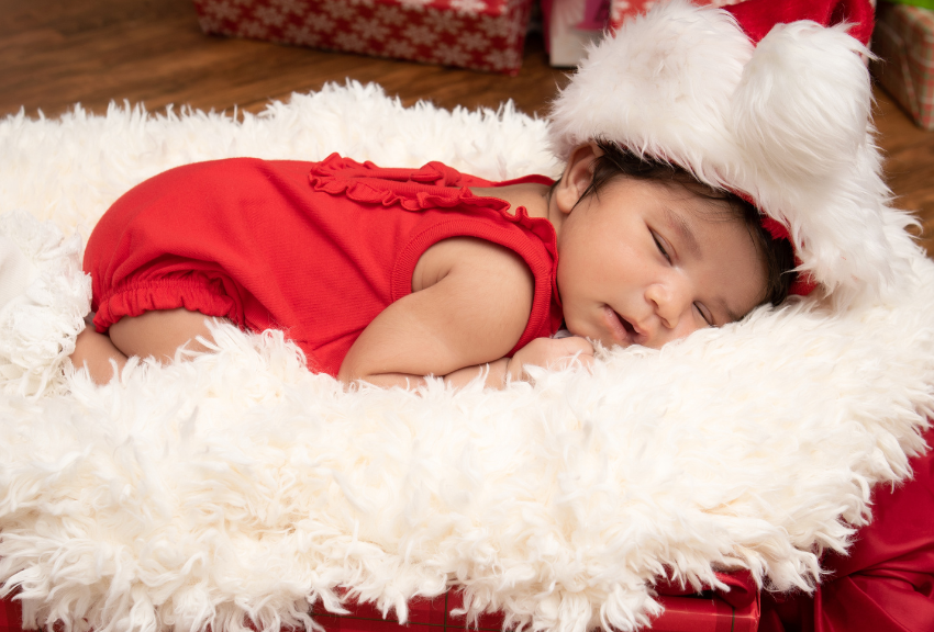 Checklist bien-être pour le bébé à Noël : sommeil, alimentation & moments calmes