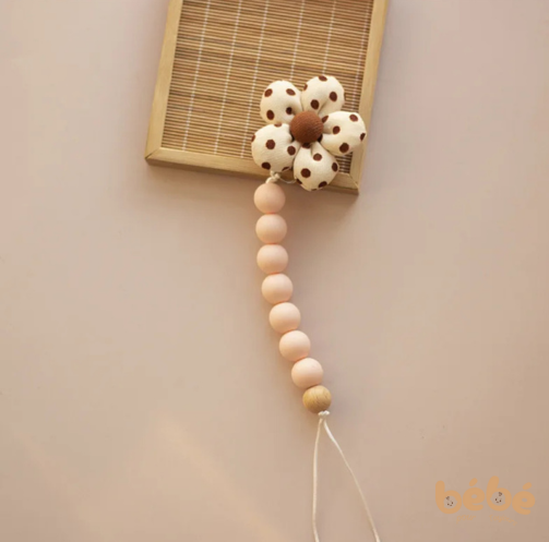 Attache Tétine Fleur Silicone Bébé – Chaîne Anti-Chute Douce & Sécurisée