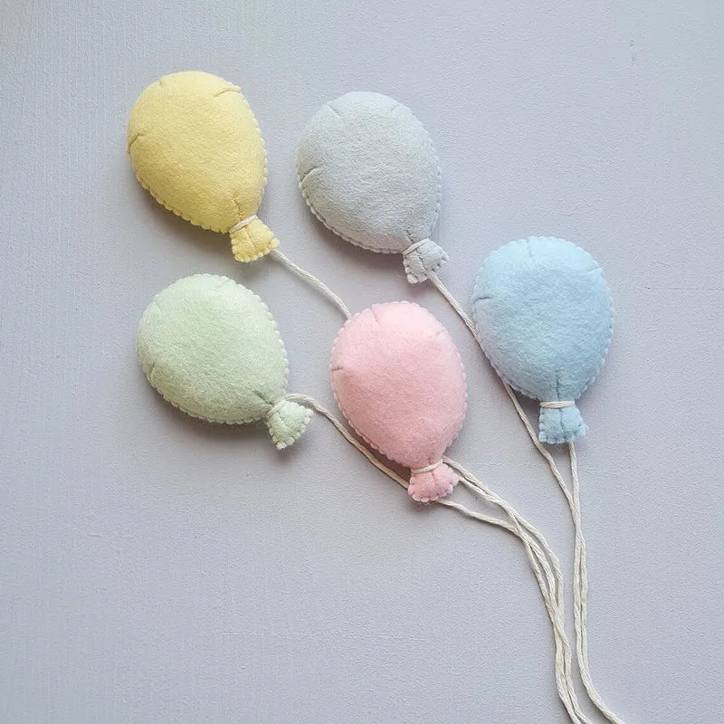 Ciel de Rêve – Kit Ballons & Nuages pour Séance Photo Bébé.