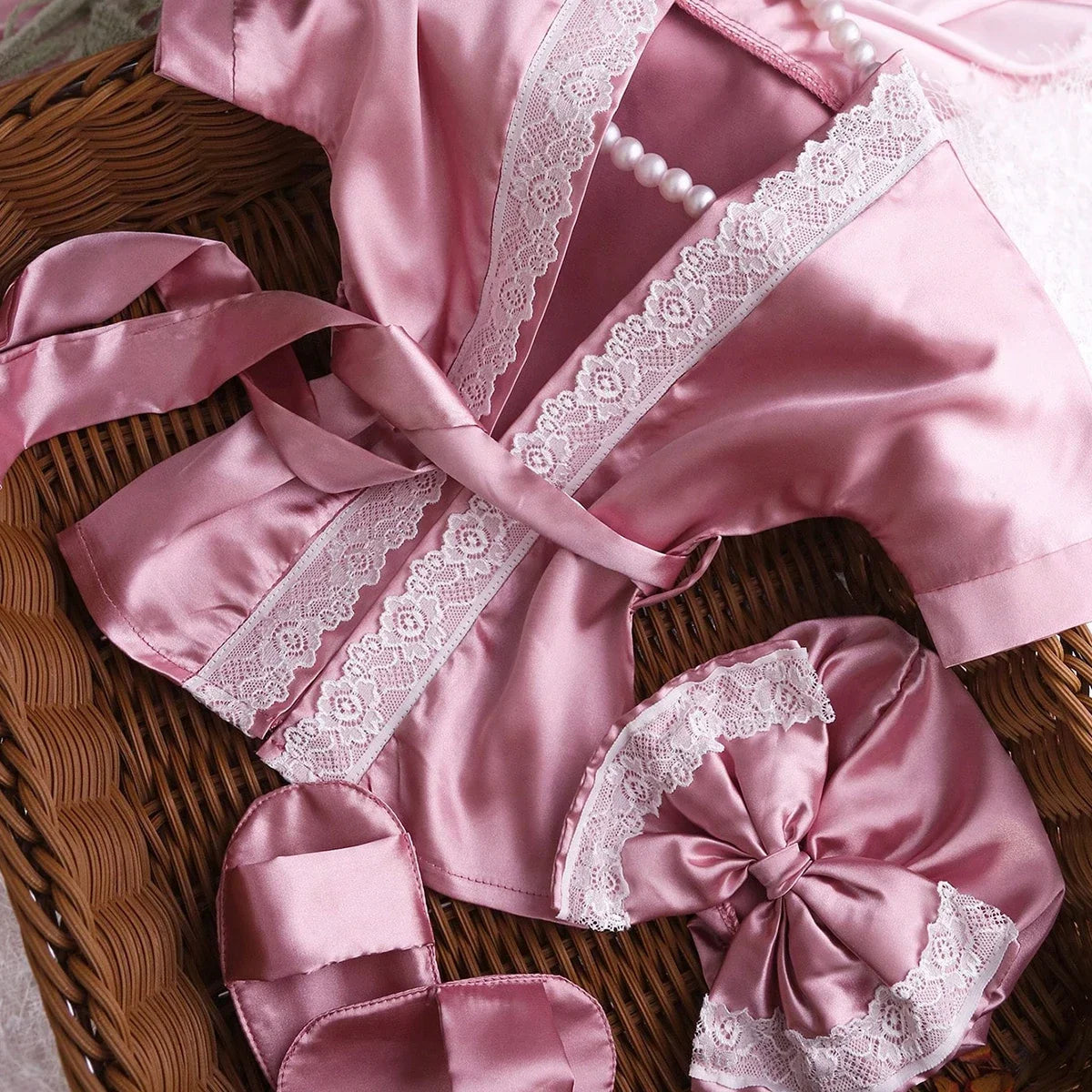 Ensemble Photo Nouveau-né Satin & Dentelle - 3 pièces (Rose) | Douceur