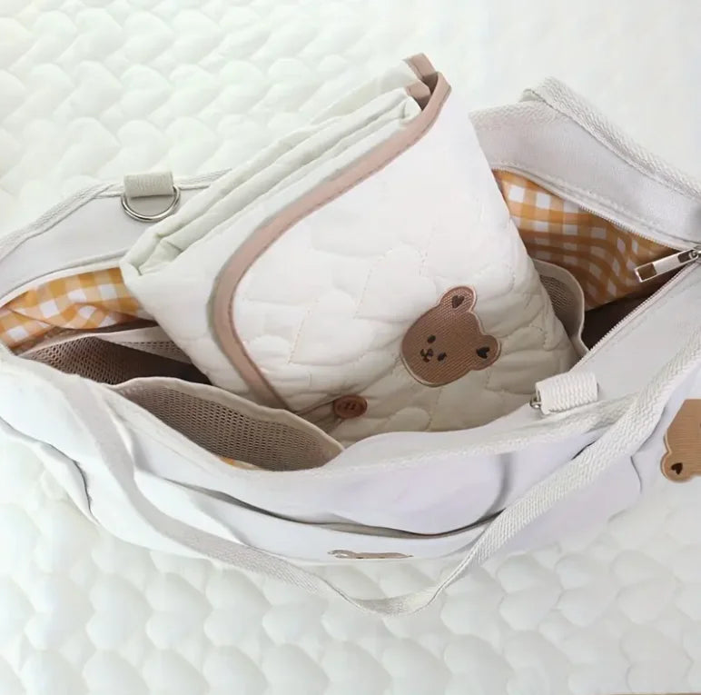 Cocon Nomade Douce Ourson™ – Tapis à langer pliable & réversible | BabySoft