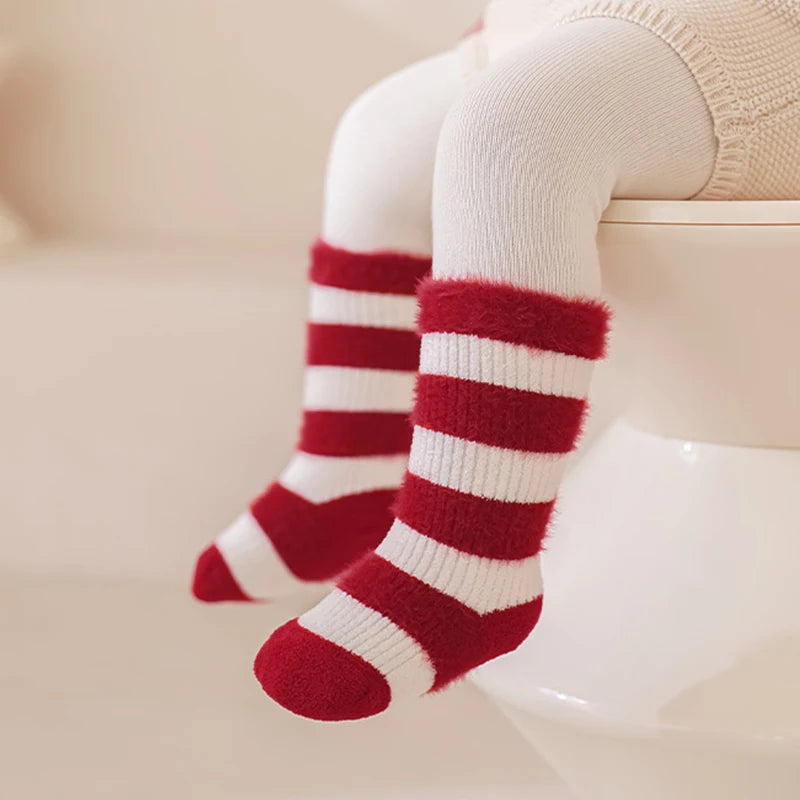 Chaussettes Hiver Bébé « Petits Pas de Noël » – Ultra Douces & Chaudes