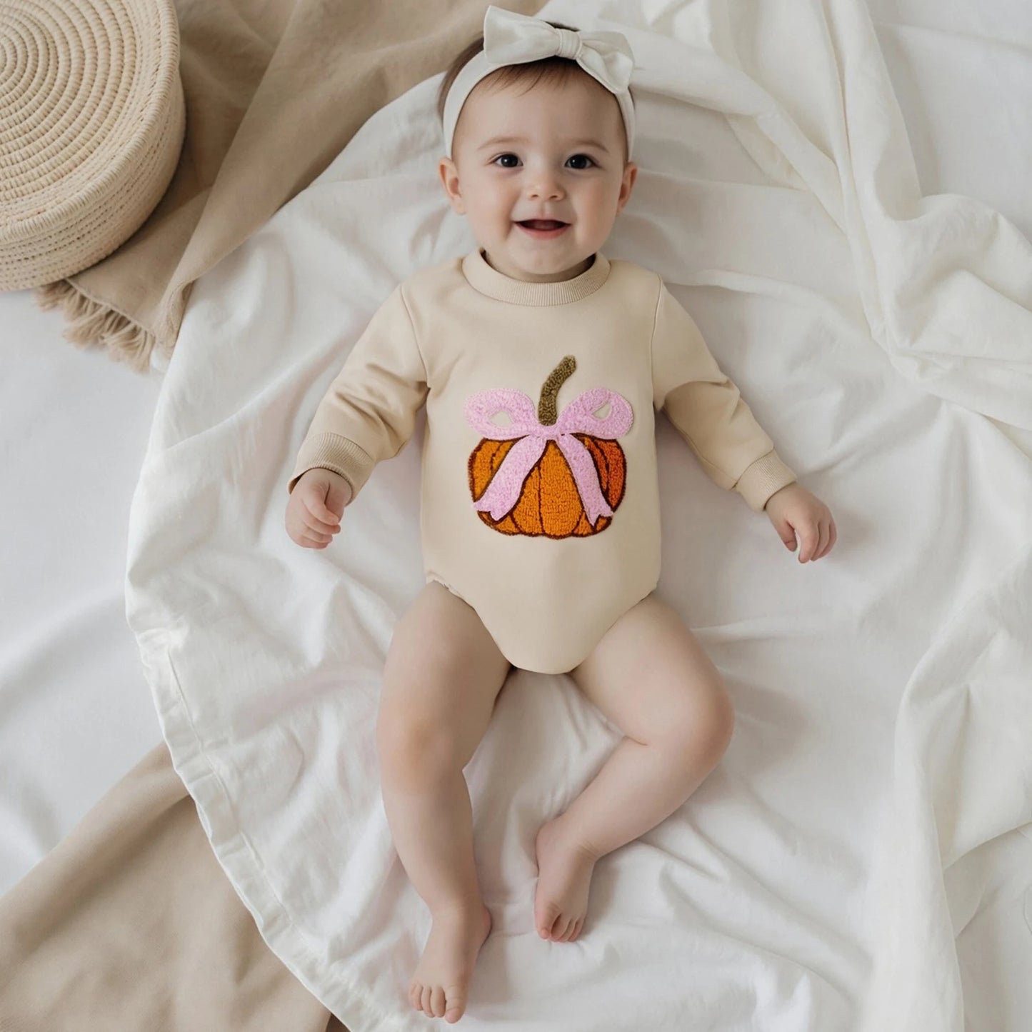 Combinaison  brodée bebe citrouille