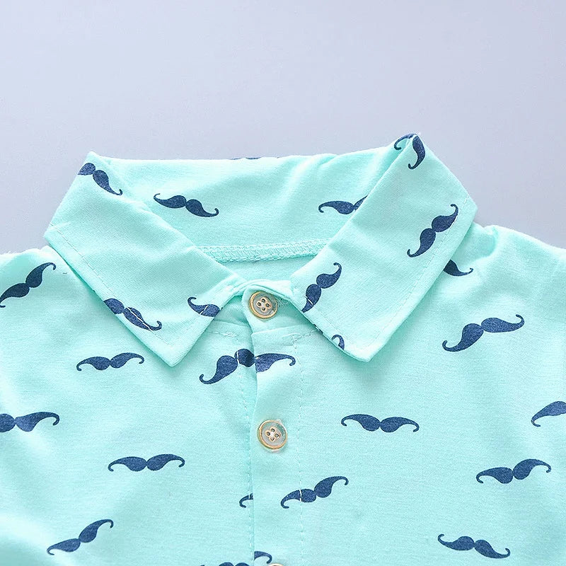 Ensemble Petit Gentleman d’Été – Confort et Charme au Soleil